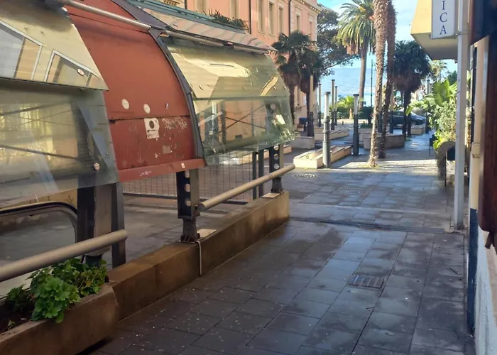 Konukevi Via Zecca Reggio di Calabria