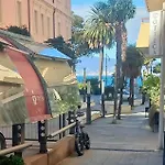 Via Zecca Pensión Reggio Calabria