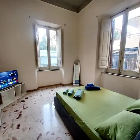 Via Zecca Maison d'hôtes Reggio de Calabre