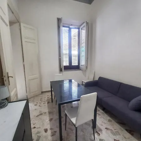 Via Zecca Maison d'hôtes Reggio de Calabre